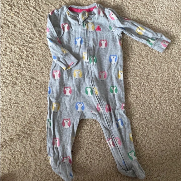 Zip Up/Button Sleep & Play Bundle | 6 MONTHS - Picture 6 of 9